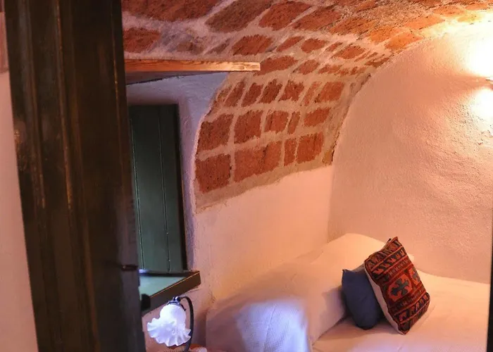 ρίτσου Πανσιόν Μονεμβασιά