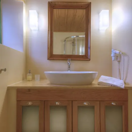 Ritsos Konukevi Monemvasía