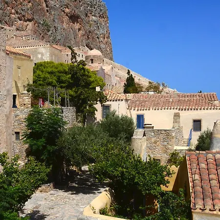 Πανσιόν ρίτσου 2*