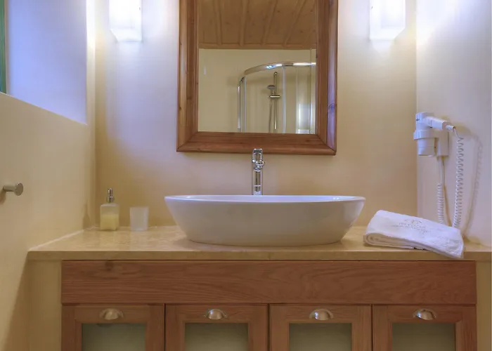 Ritsos ゲストハウス モネンバシア