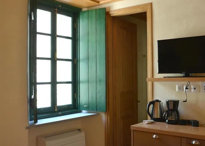 בית הארחה Ritsos 3*