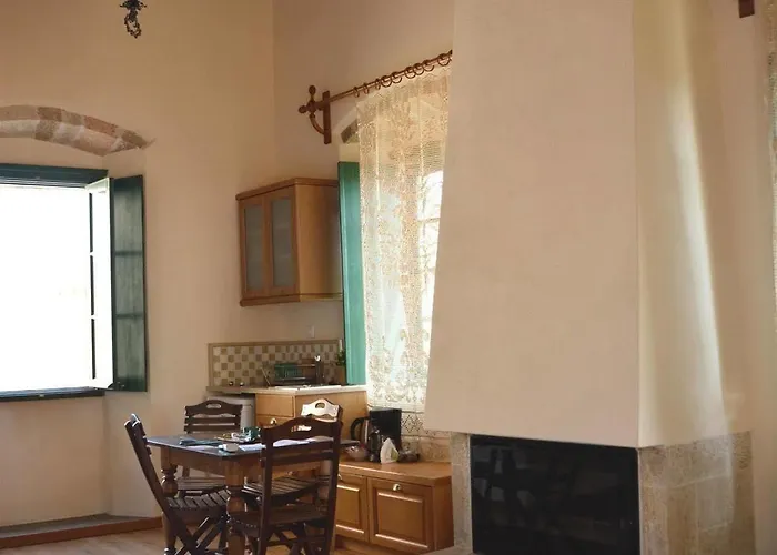 Ritsos בית הארחה