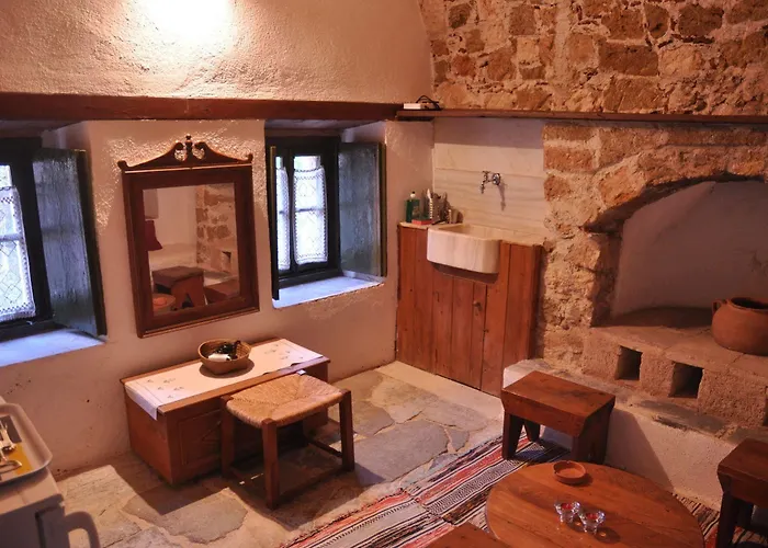 בית הארחה Ritsos 3*